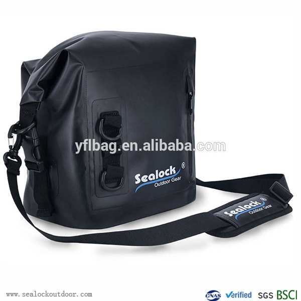 ရေစိုခံ Tote Bag: ပြင်ပလှုပ်ရှားမှုများအတွက်စဉ်းစားဆင်ခြင်စရာအထောက်အကူပြုသူ!